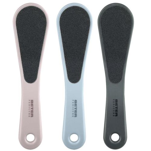 Терка Beter (Бетер) для ніг з ергономічною ручкою, в асортименті недорого - фото №1 Терка Beter (Бетер) для ніг з ергономічною ручкою, в асортименті недорого